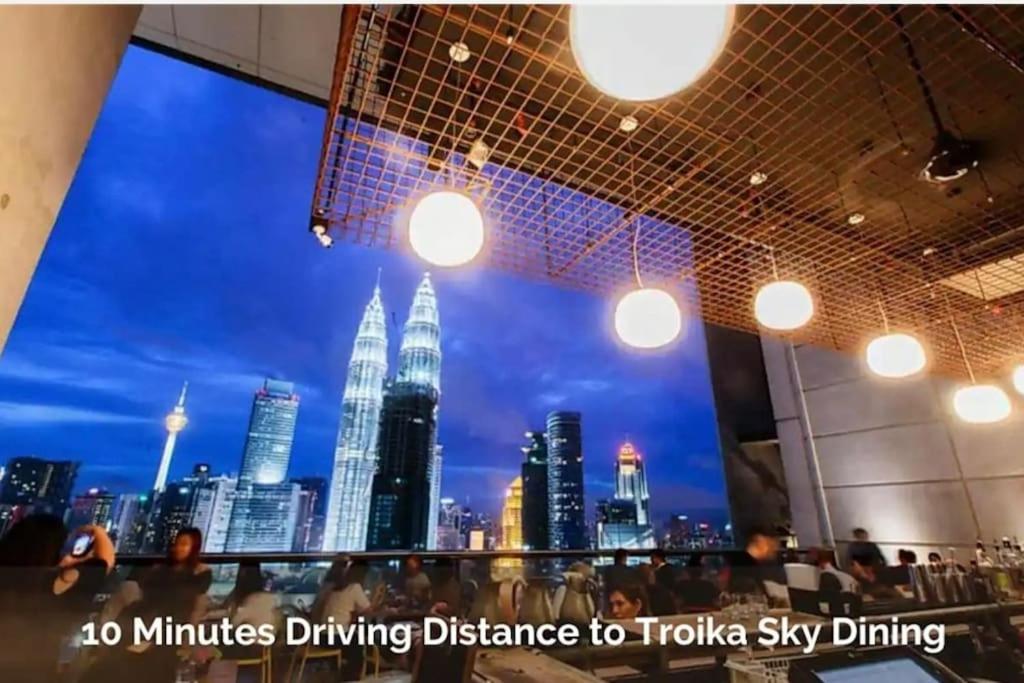 Kl Family 3r2b Arte+ Level 10 Apartment *